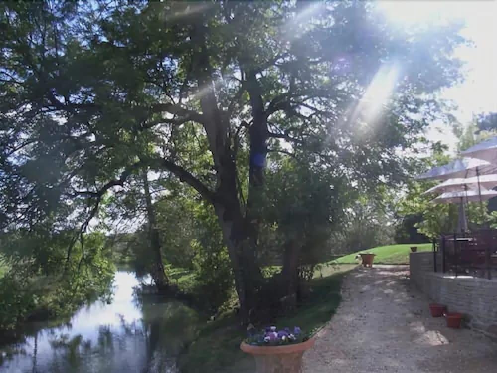 ホテル The Fox At Barrington バーフォード エクステリア 写真